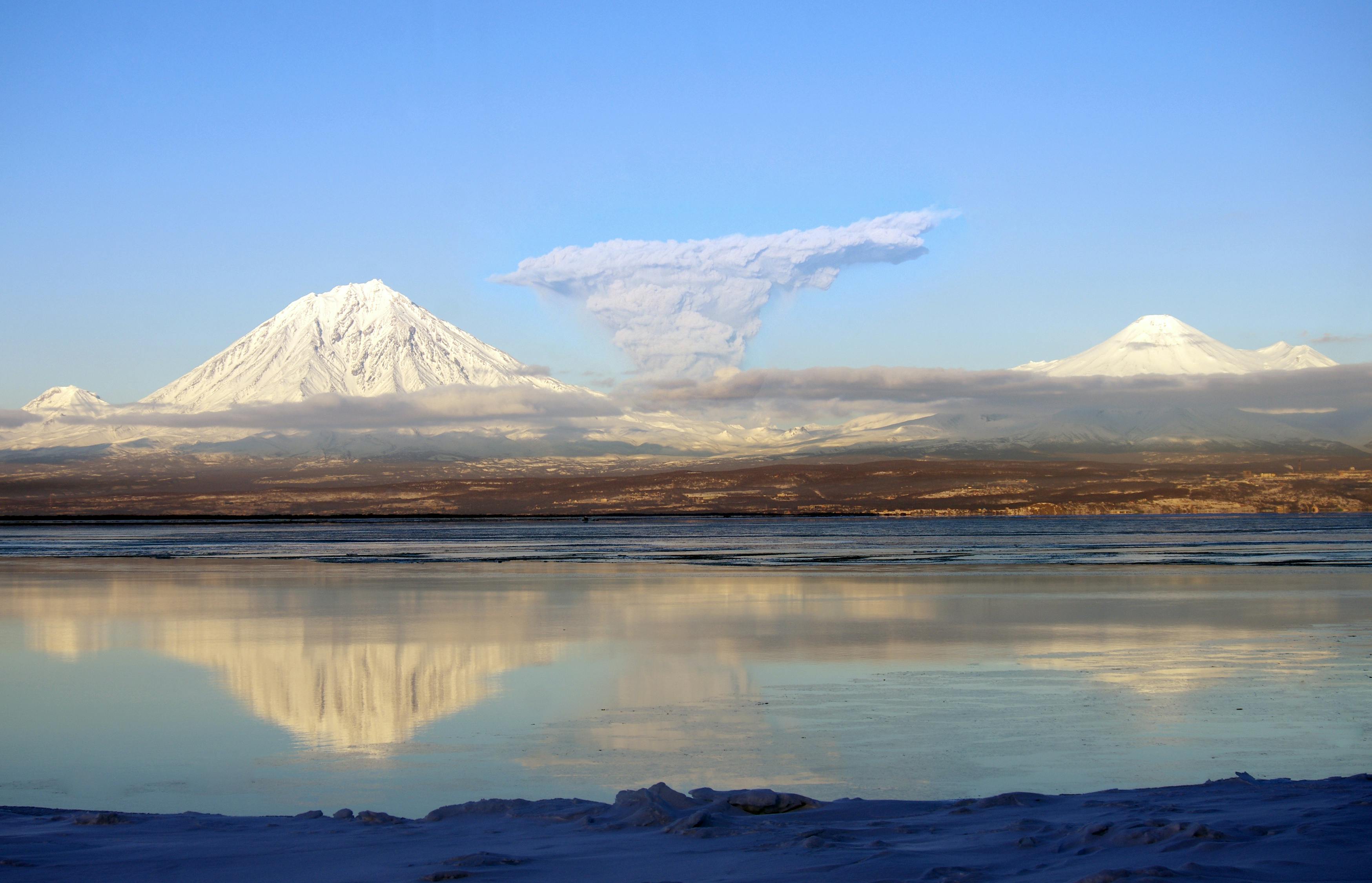 中国驻登巴萨总领馆：高度重视科莫多国际机场因火山喷发而关闭导致部分中国游客滞留状况